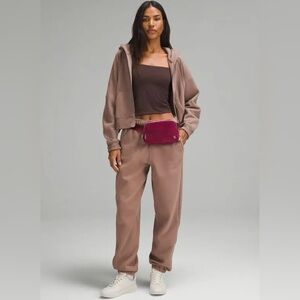 Lululemon Everywhere Belt Bag Corduroy - Deep Luxe Silver